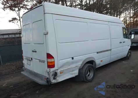 2006 Dodge Sprinter Van 3500 Shc из США, поврежденный, VIN WD0PD544765968368